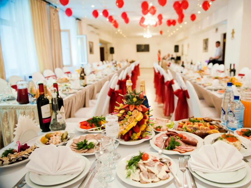 Свадьба в Щелково 2023: романтичный ресторан для свадебного банкета